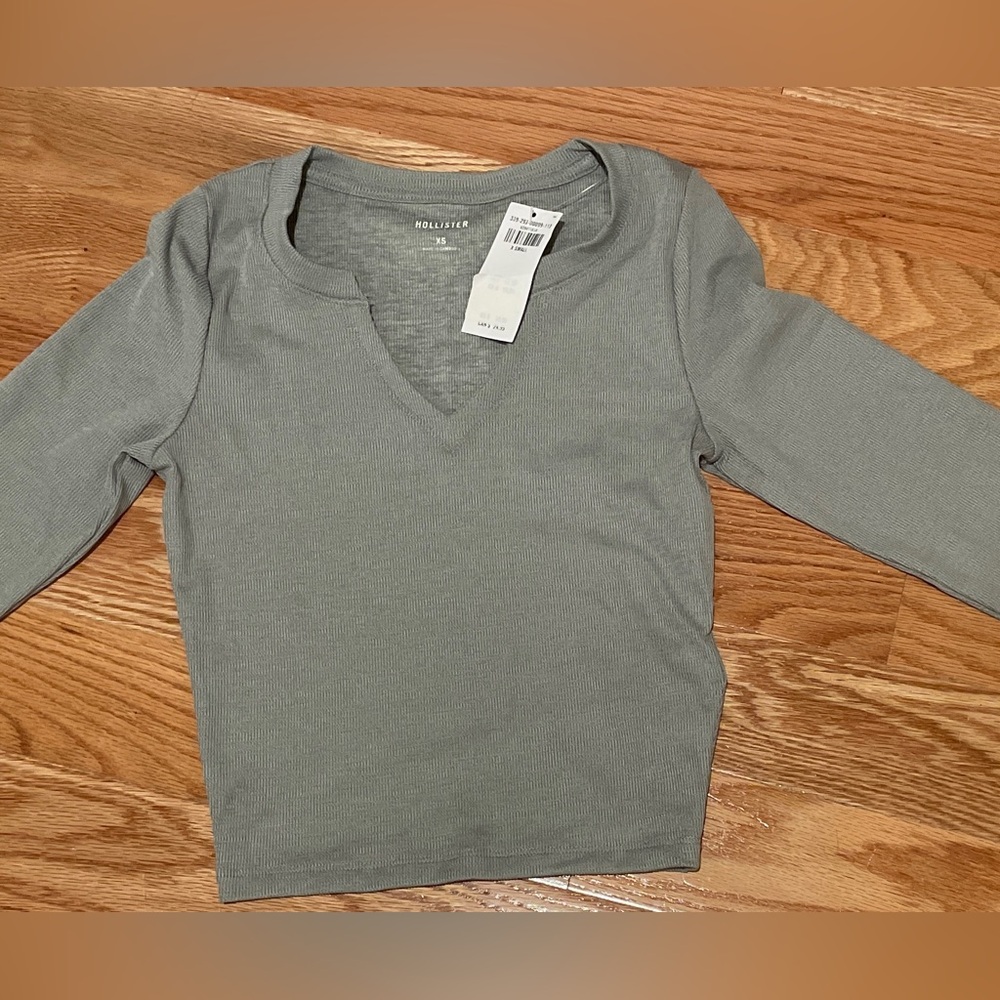 Hollister Grey Ribbed V-Neck Long Sleeve Top Xs NWT